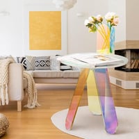 طاولة إكريلك بتصميم حديث