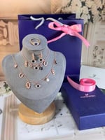 طقم سواروفسكي