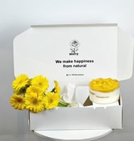 كيك المانجو من جاناش معا جربيريا صفراء