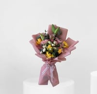 بوكية الزهور الربيعي