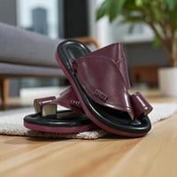 حذاء شرقي مطرز