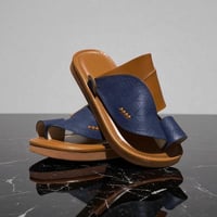 حذاء شرقي سادة