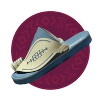 حذاء شرقي مطرز