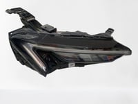 شمعة فورد تورس 2024 يمين