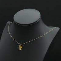 عقد حرف T ذهب (N3829)