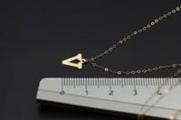 عقد حرف ذهب (N1103)