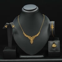 طقم ذهب عيار 21 (S7082)