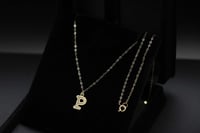 عقد حرف ذهب (N1108)