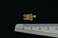 حرف ذهب W عيار 21 (P2315)