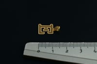 حرف ذهب E عيار 21 (P2297)