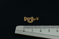 حرف ذهب P عيار 21 (P2308)