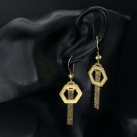 حلق ذهب عيار 21 (E3100)