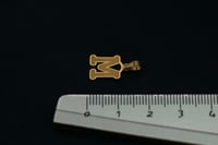 حرف ذهب M عيار 21 (P2305)