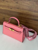 شنطة بيوند مودرن كيلي ستايل- جست بينك (وردي)