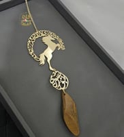 تعليقة سياره شكل الحصان