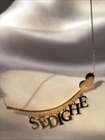 عقد الاسم المُدلل-اسمك وحرف من تحب