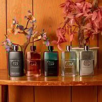 عطر قوتشي غليتي بلاك للرجال او دو تواليت 90مل