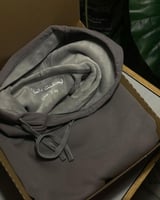 هودي ليحتضنك دائمًا- الون متعددة