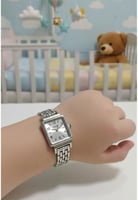 ساعة مواليد