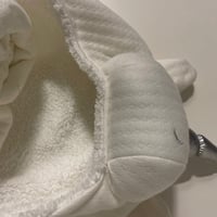 بكج هديه عباره عن بطانيه وفوطه ودميه