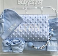 هديه طقم مكون من ( بربتوز - قبعه - مريله)