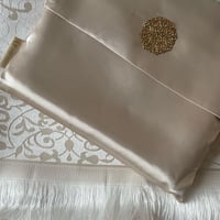 سجاده صلاه للبالغين مع شنطه بالاسم