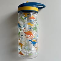 مطاره بلاستك مع مصاص سلكون مانعه للانسكاب