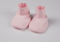 بكج مكون من 9 قطع عباره عن فوطه وطقم لبس بربتوز كا...