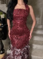 فستان ورد شك يدوي