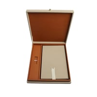 ألبوم بيج بدون حشو مع مقبض A4+USB