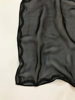 طرحة استقبال بفصوص الزيركون