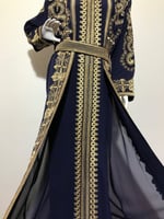 جلابية سهرات مطرزة قطعتين