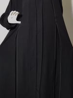 عباية سادة بكسر أمامية