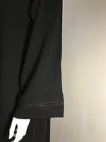 عباية كُم سلسال خفيف وأنيق