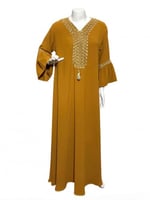 جلابية أنيقة ولون فريد