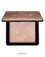 بودرة هايلايت قلو للوجه من ميك اوفر22