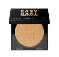 بودرة مضغوطة من هدى بيوتي ايزي بيك تثبيت المكياج ط...