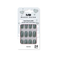 اظافر لاصقة لامعة بيوتر NG13 من إم دي