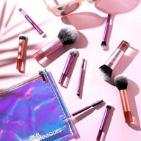 ريل تكنيك اسفنج مجموعة للاساس الكريمي والباودر