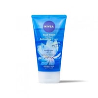 غسول منعش للوجه للبشرة العادية والمختلطة من نيفيا...