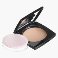 بودرة كريم أساس من كاراج