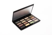 باليت ظل اورناشا 16 لون