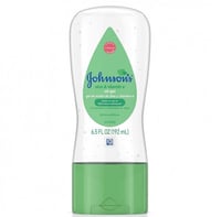 زيت جل بالصبار و فيتامين E من جونسون - 192 مل