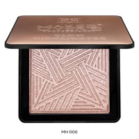 بودرة هايلايت قلو للوجه من ميك اوفر22