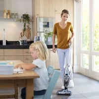 بيسيل - مكنسة لاسلكية كروسوايف لتنظيف الأسطح المتع...