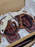 طقم أطفال تراثي فاخر – لمسة من الأصالة والأناقة!