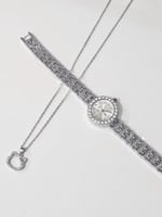 طقم الأناقة الناعمة – لمحبات التميز واللمسات الطفو...