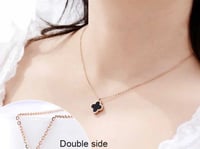 سلسال زهرة البرسيم لونين مطلي بالذهب