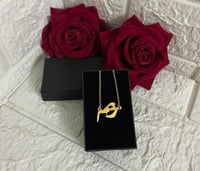 سلسال مطلي بالذهب