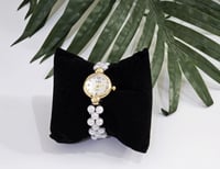 ساعة لؤلؤ بناتي